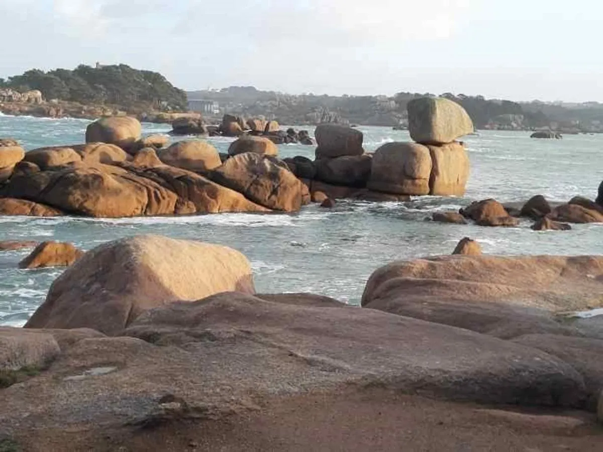 Maison 2** Avec Jardin, Terrasse Et Parking Prive A 800M De La Plage De Trestraou, Perros-Guirec - Fr-1-542-23 0*,